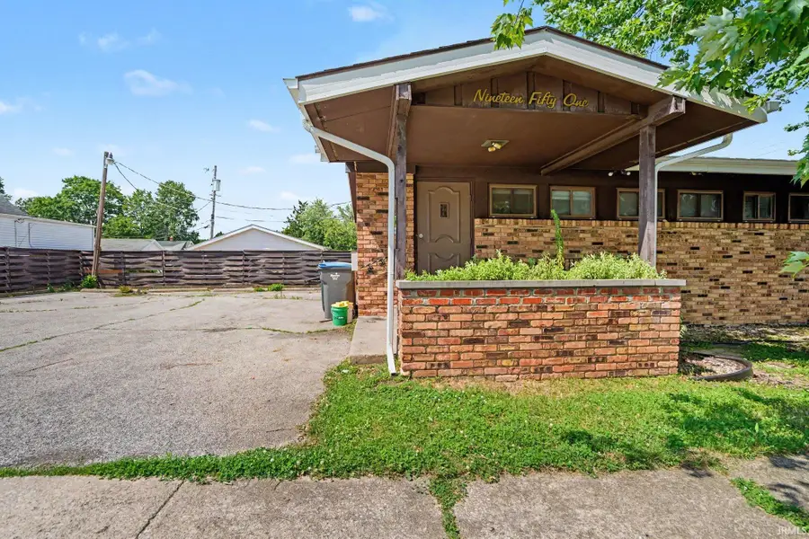 1951 E Fox Street, South Bend, IN 46613 - #2