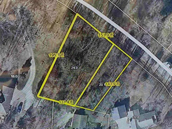 117 W Evergreen Plaza, Santa Claus, IN 47579