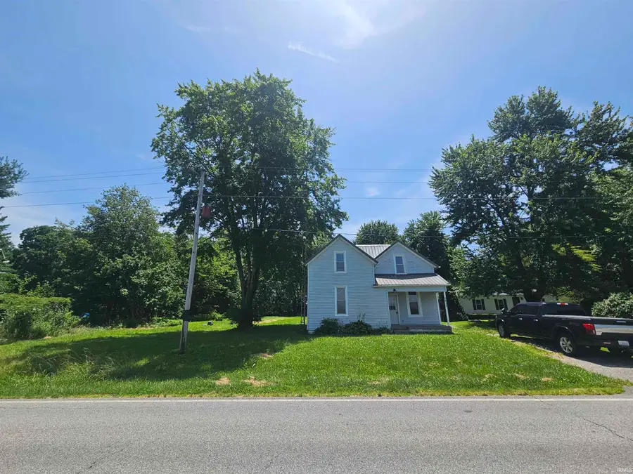 6637 Highway 11, Mount Carmel, IL 62863 - #2