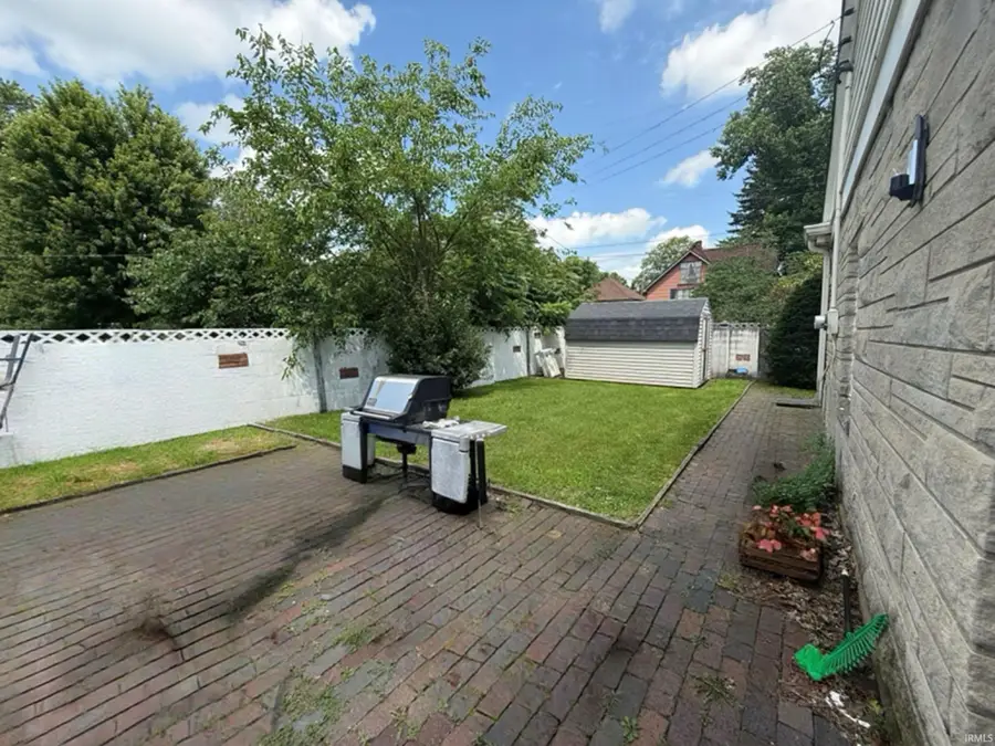 308 W Central Avenue, North Judson, IN 46366 - #2