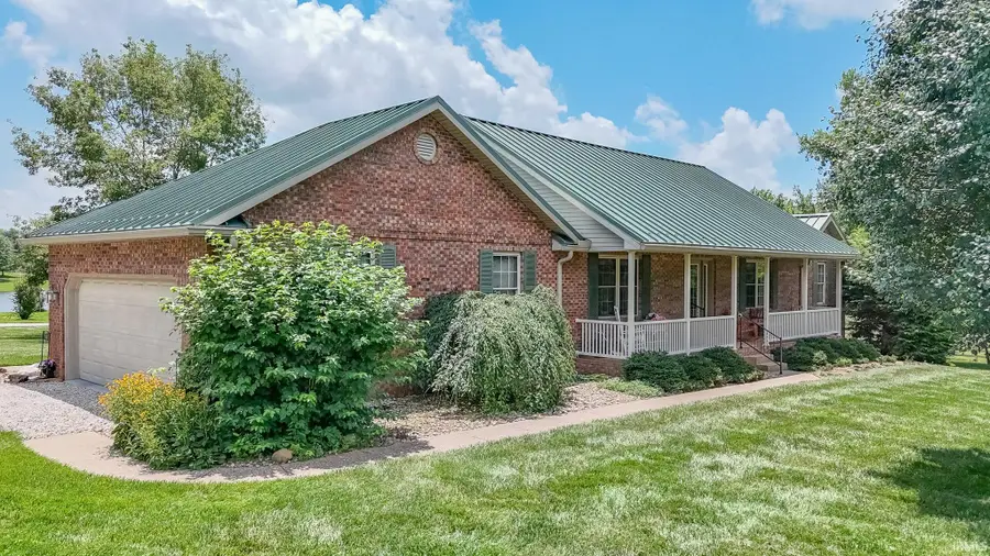 9075 E County Road 1850, Ferdinand, IN 47532 - #2