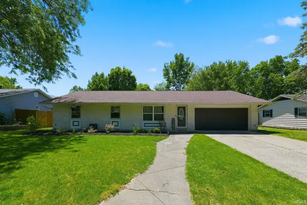 3822 Shannon Drive, Fort Wayne, IN 46835