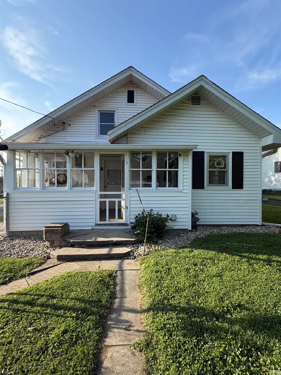 255 E Mechanic Street, Bloomfield, IN 47424 - #3