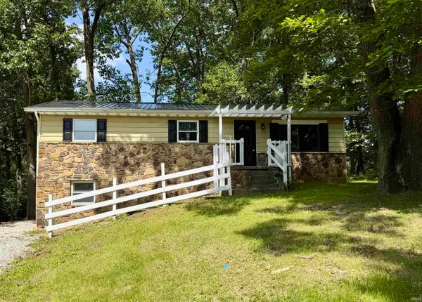 132 Briar Avenue, Bedford, IN 47421