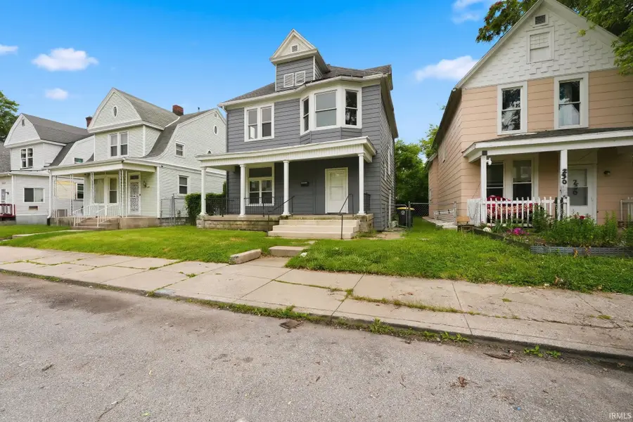 234 E Woodland Avenue, Fort Wayne, IN 46803 - #2