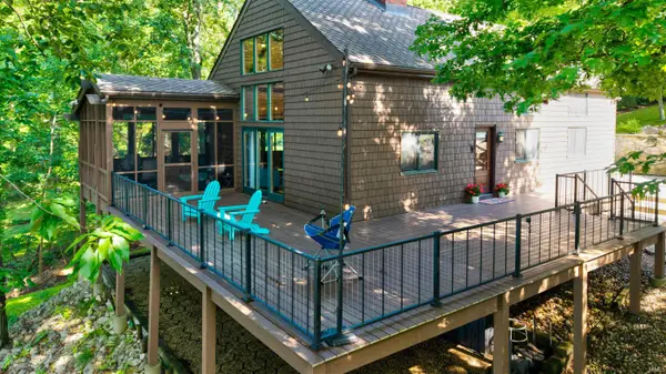 164 W Pine Drive, Santa Claus, IN 47579