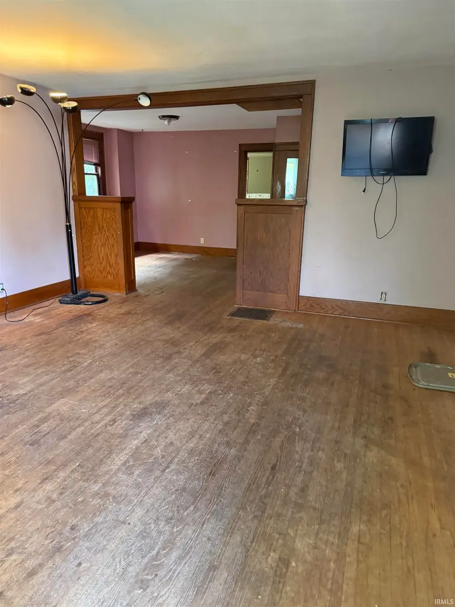 411 Middlebury Street, Elkhart, IN 46514 - #2