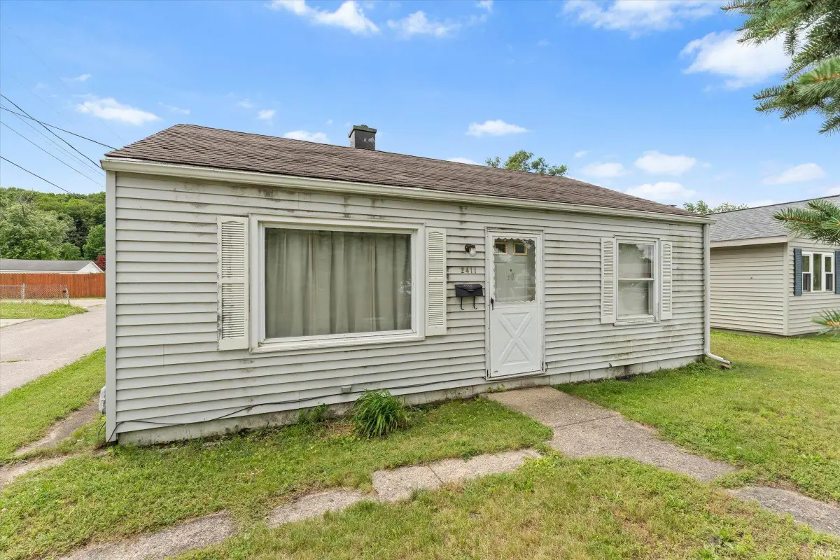 2411 Delaware Street, Mishawaka, IN 46544 - #1