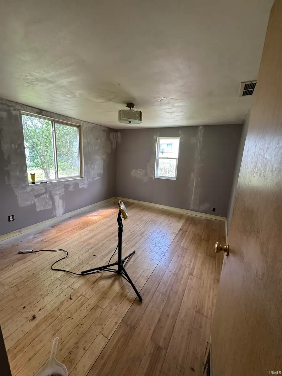 260 N Ohio Street, Hobart, IN 46342 - #3