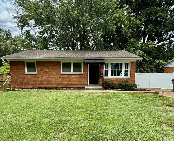 1316 Genesta Drive, Evansville, IN 47720