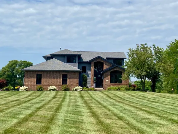 3563 Franklin Dr Drive, Auburn, IN 46706