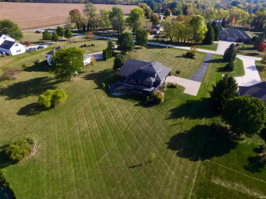 3563 Franklin Dr Drive, Auburn, IN 46706 - #3