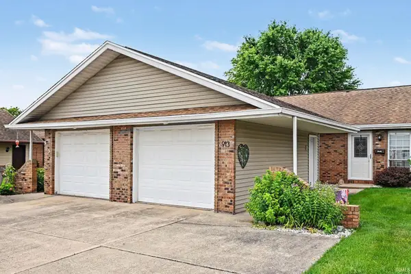 913 Berkley Circle, Mishawaka, IN 46544