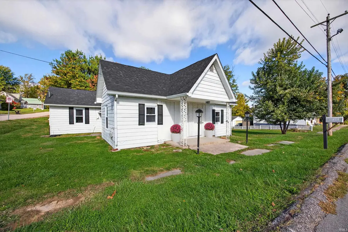 220 S 2nd Street, Ellettsville, IN 47429 - #1