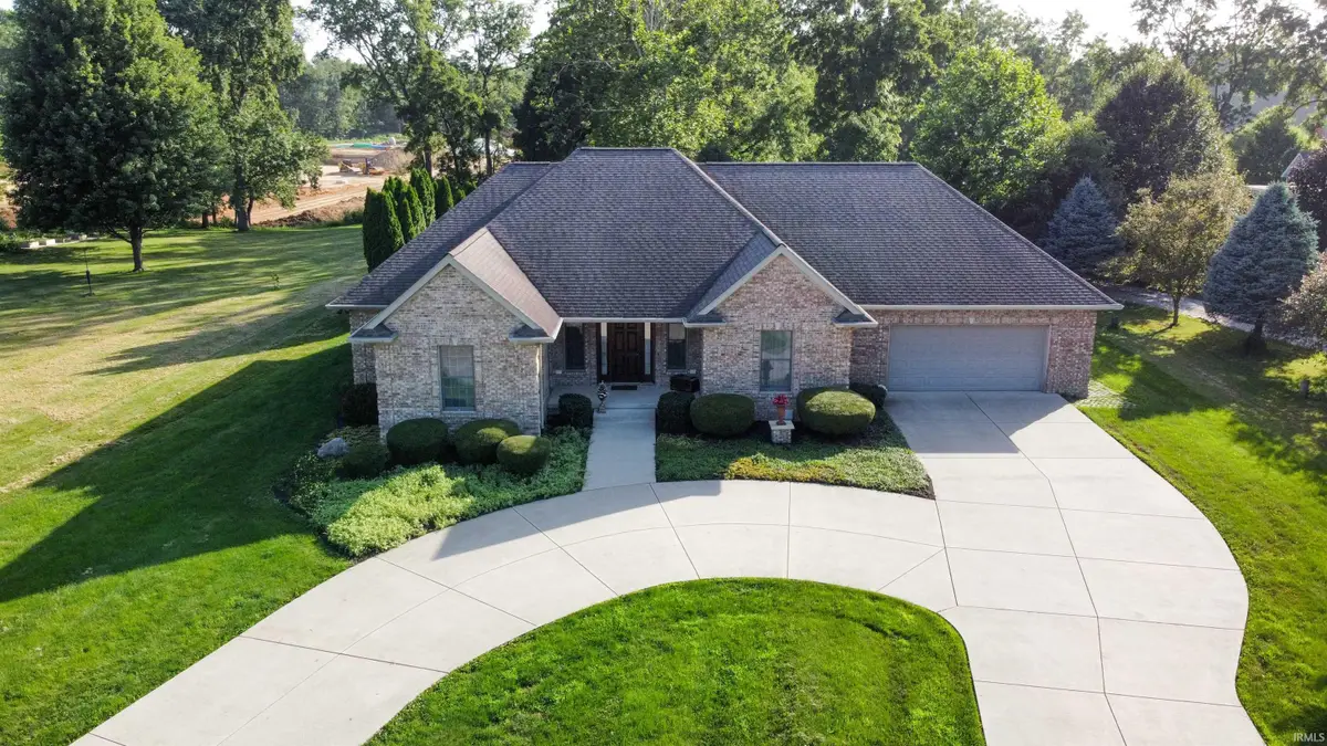 520 N Monroe Street, Williamsport, IN 47993 - #1