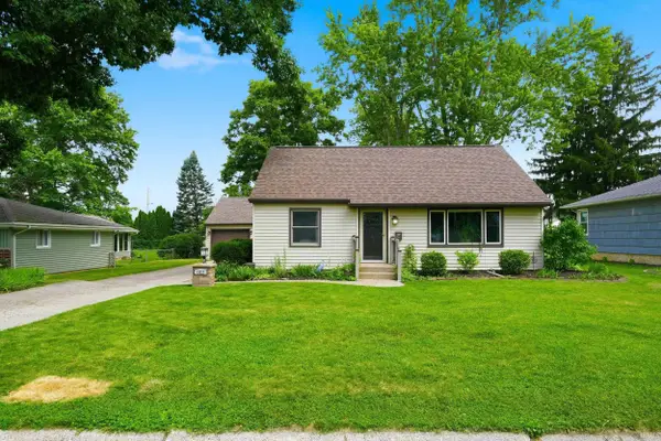 912 E 1st Street, Auburn, IN 46706