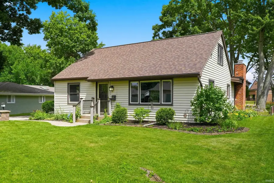 912 E 1st Street, Auburn, IN 46706 - #3
