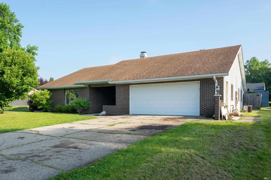 4102 W Squire Court, Muncie, IN 47304 - #3