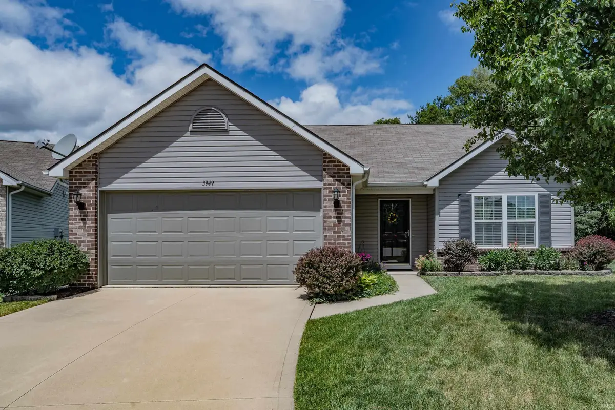 3949 Stanton Hall Parkway, Fort Wayne, IN 46815 - #1