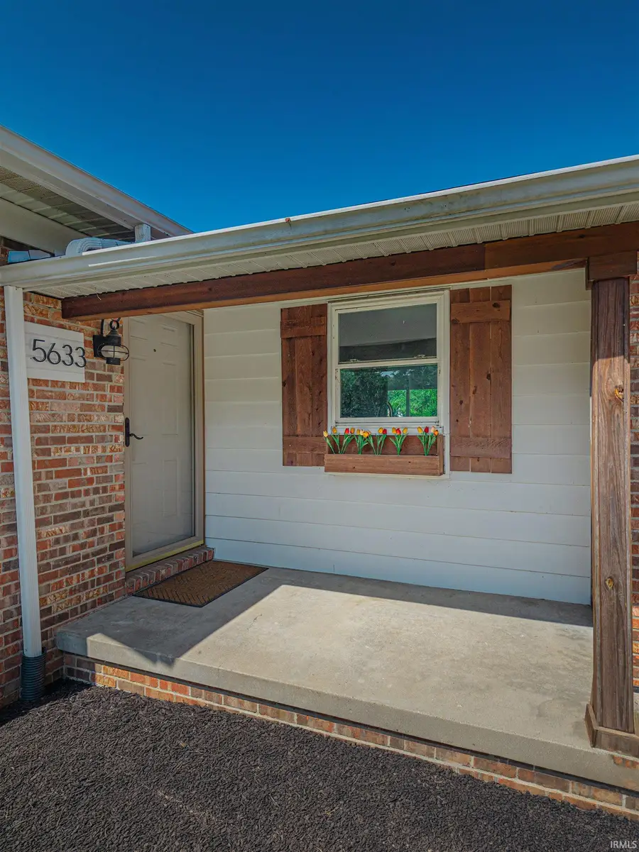 5633 Anderson Road, Newburgh, IN 47630 - #2