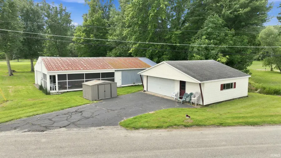 **** Lakewood Avenue, Warsaw, IN 46580 - #2