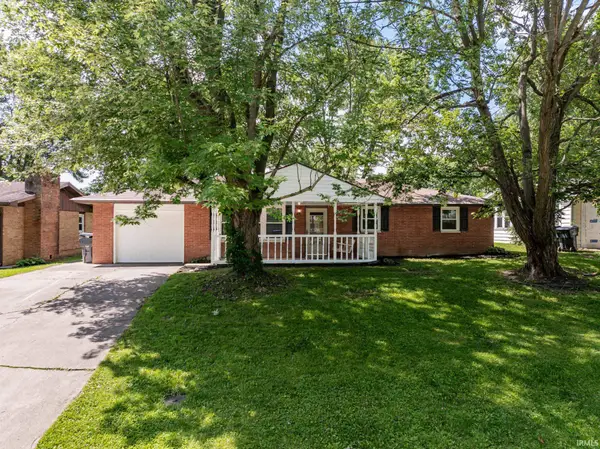 5805 E Carolyn Drive, Muncie, IN 47303