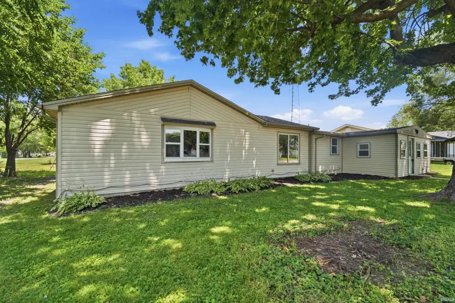 1454 W Mcclurg Street, Frankfort, IN 46041 - #2