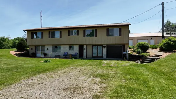 10118 E 450 S. Road, Laotto, IN 46763