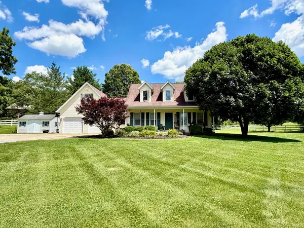 52 Pine Drive, Mitchell, IN 47446