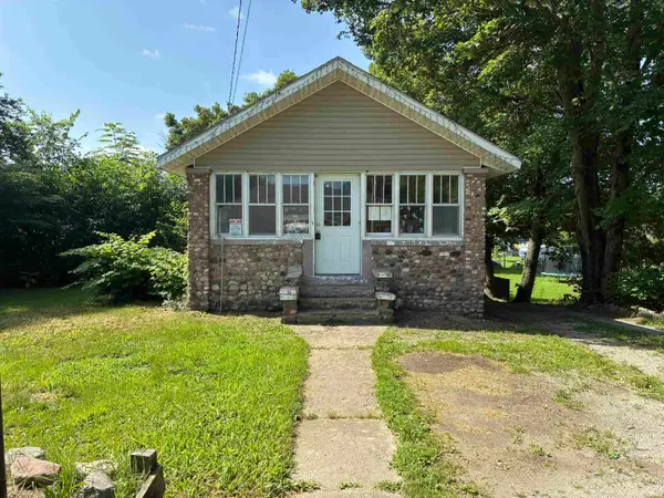 453 E Washington Street, Monticello, IN 47960