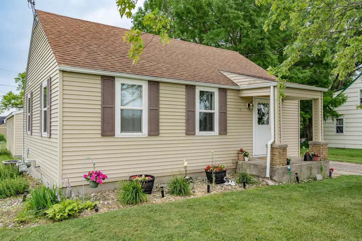209 S Washington Street, Monroeville, IN 46773 - #1