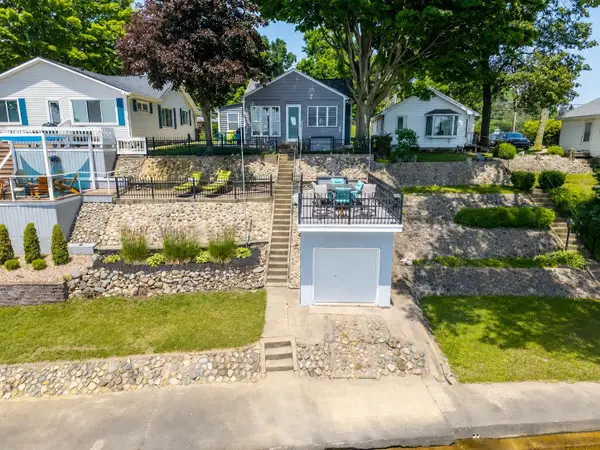 2385 W Sycamore Beach Road, Angola, IN 46703