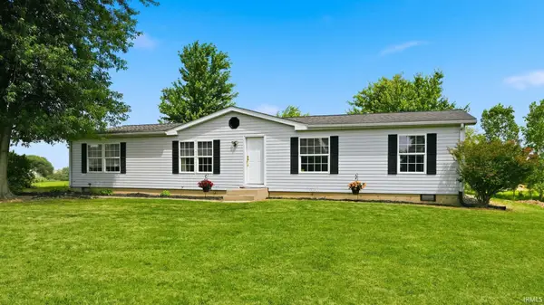 5634 E 700 S, Pierceton, IN 46562
