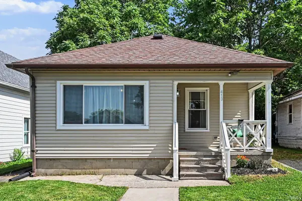 413 E Market Street, Columbia City, IN 46725