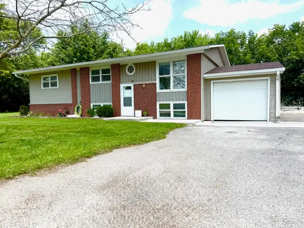 200 W Middleton Drive, Orleans, IN 47452