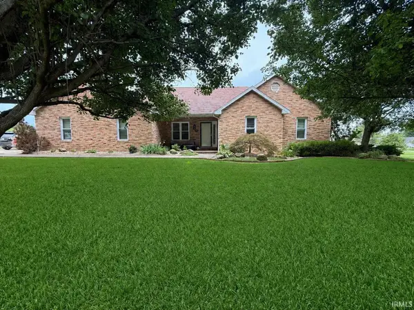 4 White Ridge Court, Washington, IN 47501