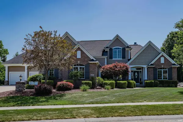 16020 Kestrel Drive, Huntertown, IN 46748
