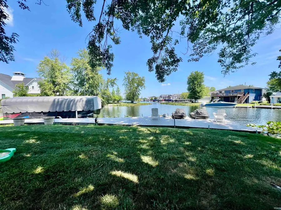 8250 E Debra Drive, Syracuse, IN 46567 - #2