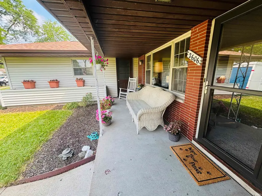 2606 Bolton Drive, Fort Wayne, IN 46803 - #2