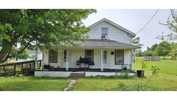 8625 E Metz Road, Angola, IN 46703