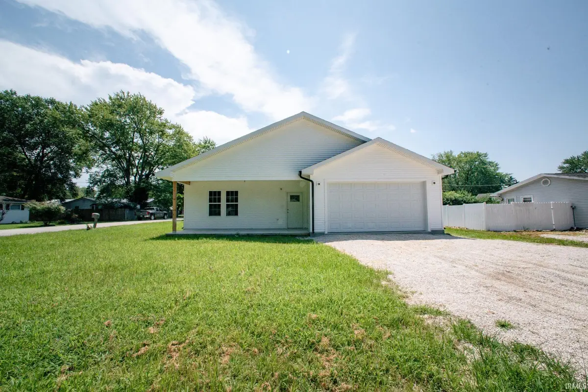 201 Roland, Vincennes, IN 47591 - #1