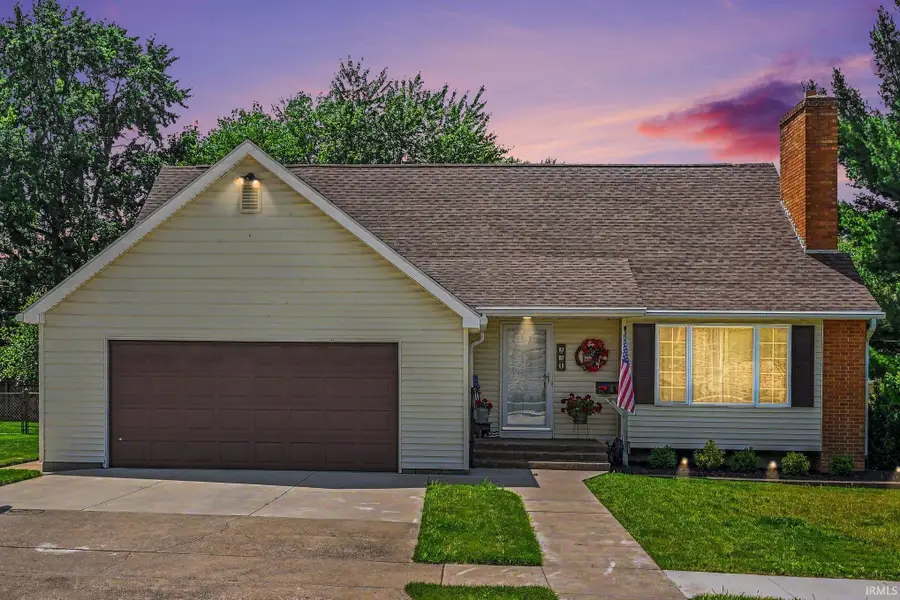 221 N Maryland Street, Bremen, IN 46506 - #2
