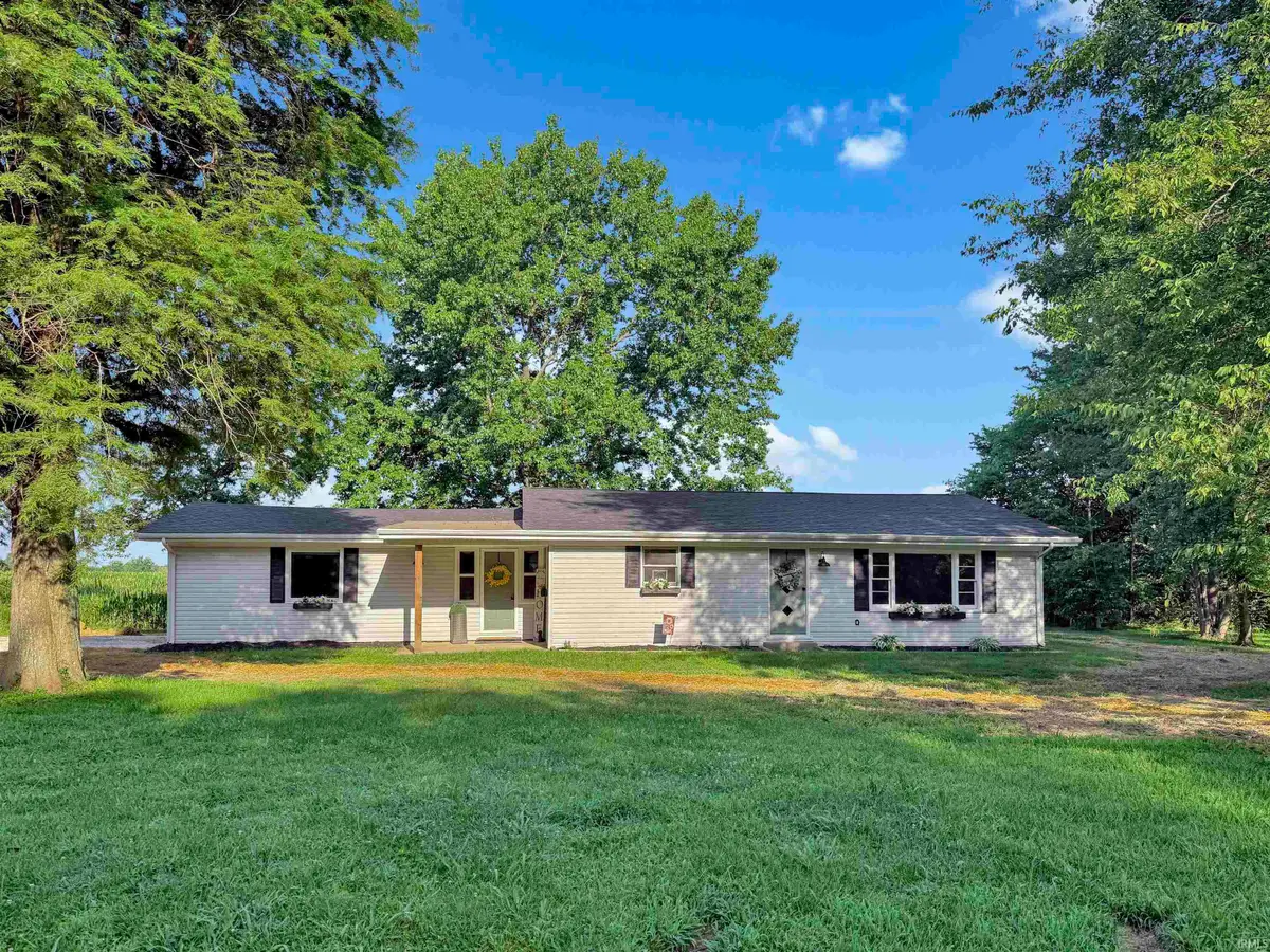 422 N Plank Road, Boonville, IN 47601 - #1