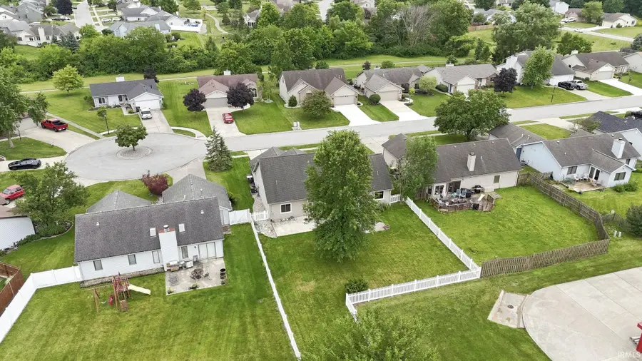 624 Woodland Springs Place, Fort Wayne, IN 46825 - #2