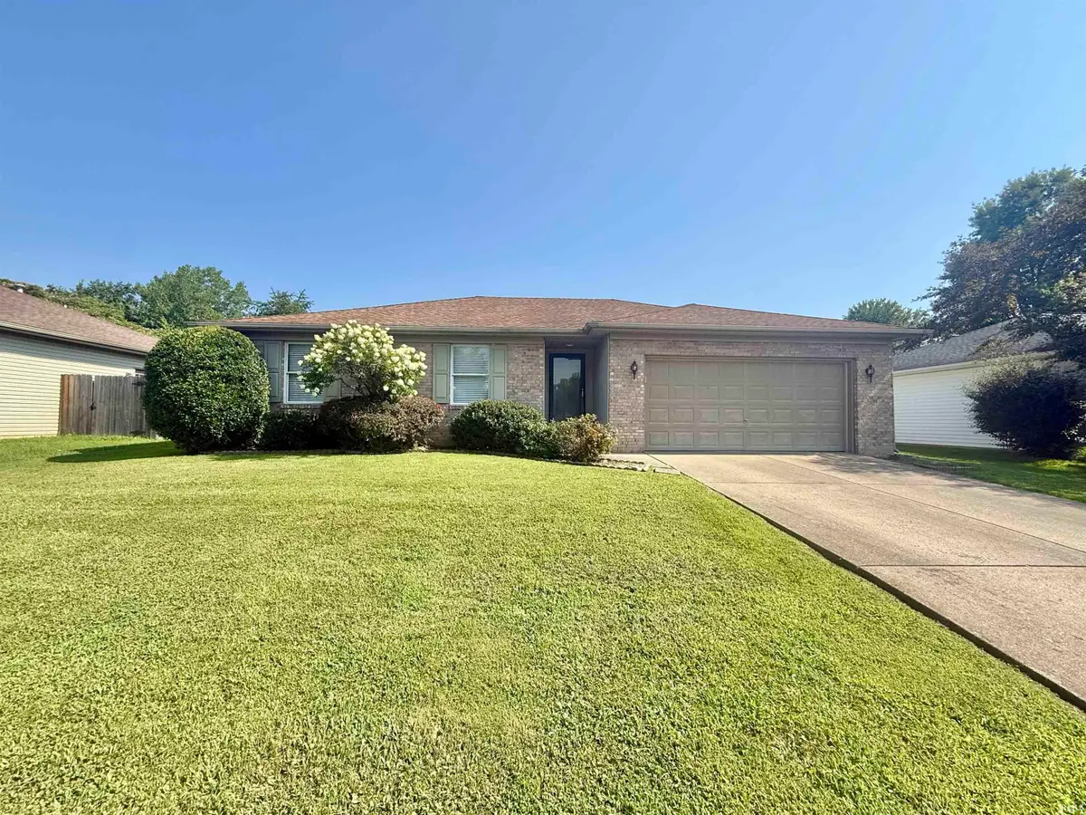 6200 Summit Pointe Way, Newburgh, IN 47630 - #1