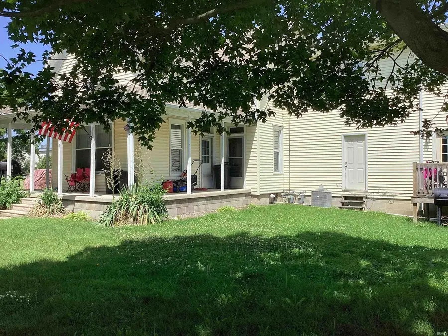 315 N Jefferson Street, Berne, IN 46711 - #2