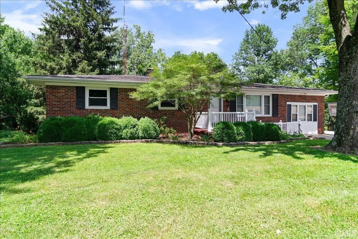 1076 E 350 S, Princeton, IN 47670 - #1