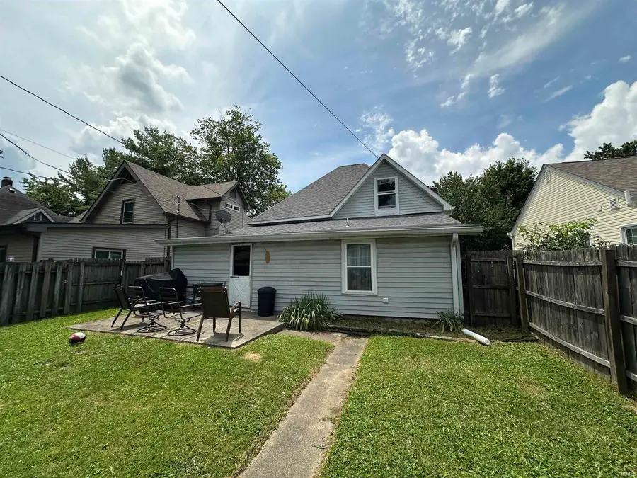 226 N East Street, Spencer, IN 47460 - #2