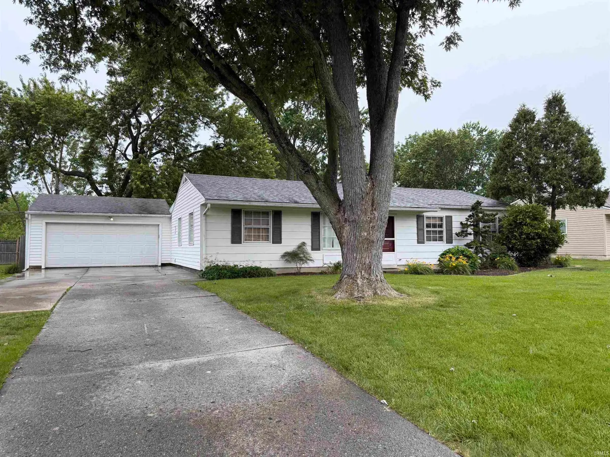 1724 Edenton Drive, Fort Wayne, IN 46804 - #1