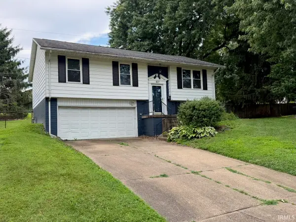 407 Indian Trail Drive, Evansville, IN 47715